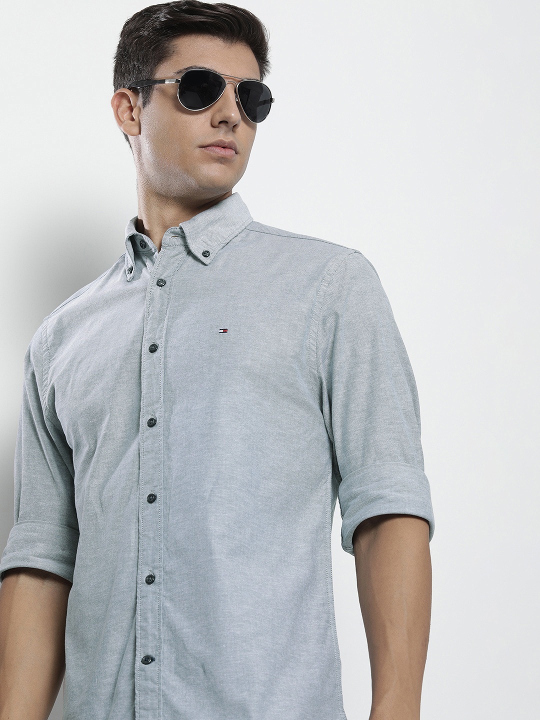 

Tommy Hilfiger Men Grey Solid Casual Shirt