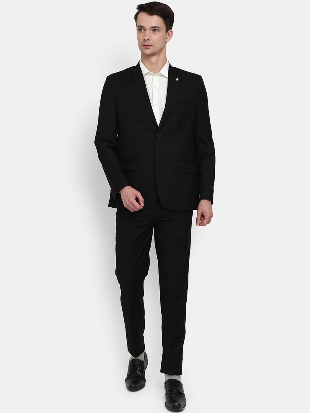 

V-Mart Men Black Solid Single Breasted 2 Piece Suits