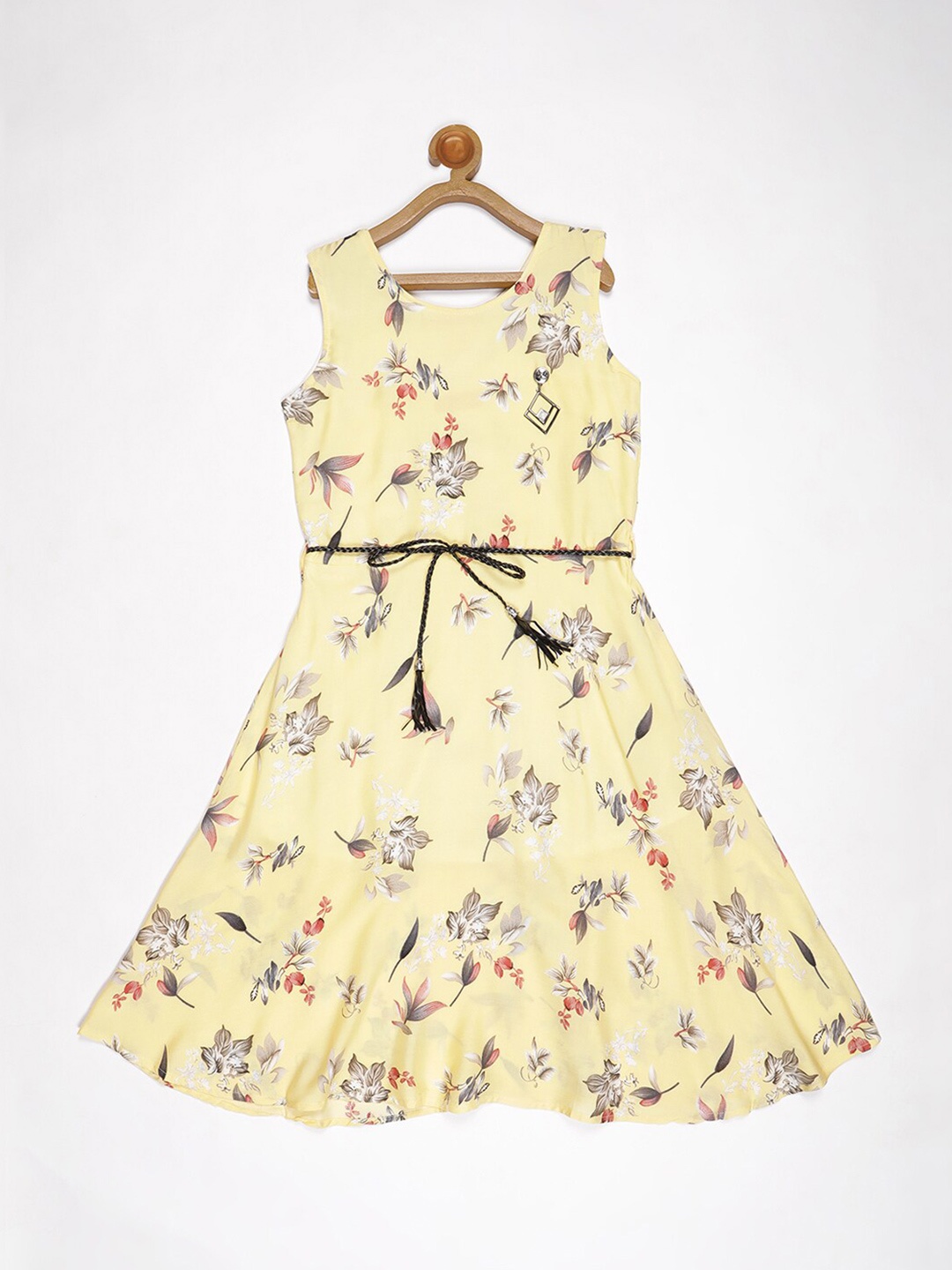 

V2 Value & Variety Yellow Floral Dress
