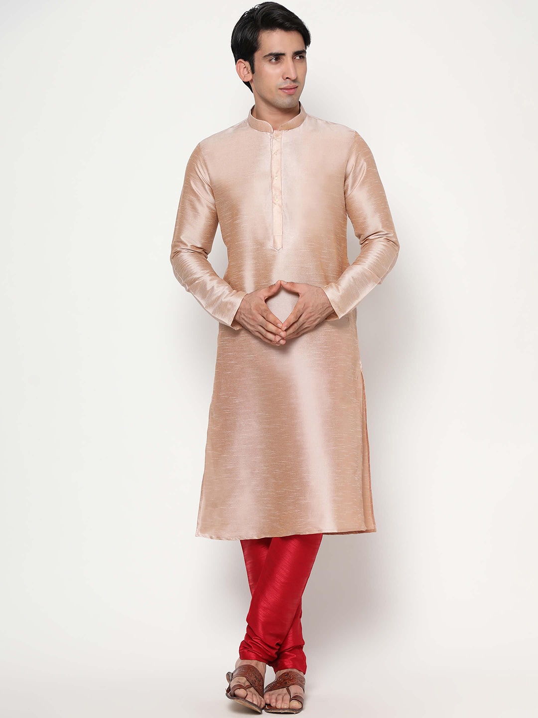 

Endues Men Beige Jacquard Kurta