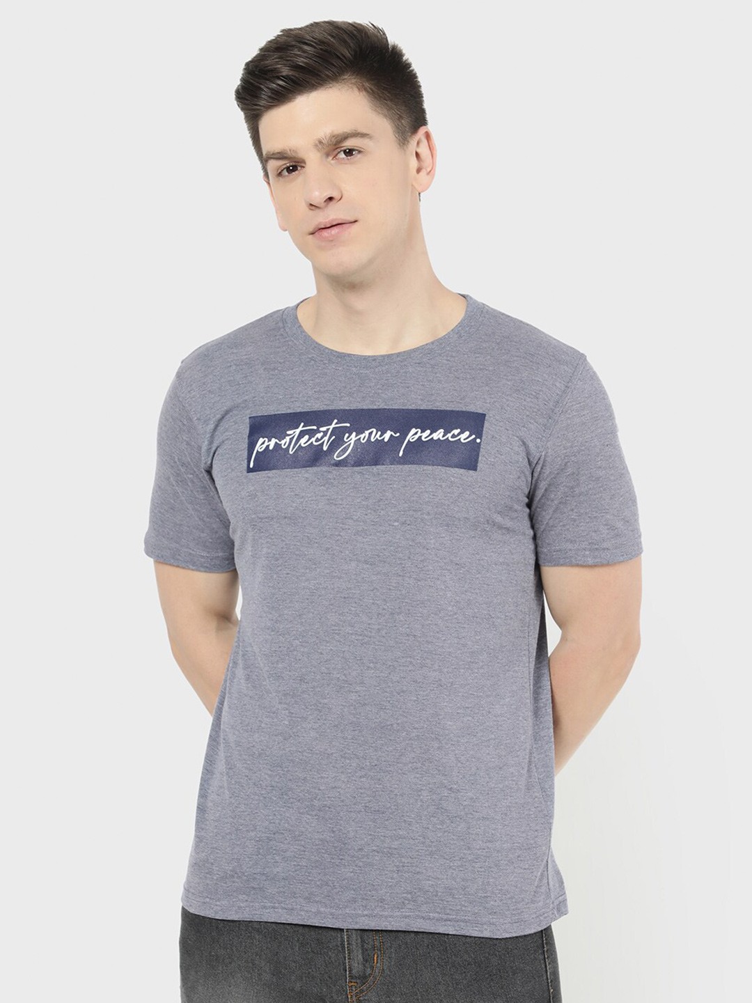 

R&B Men Purple Applique T-shirt