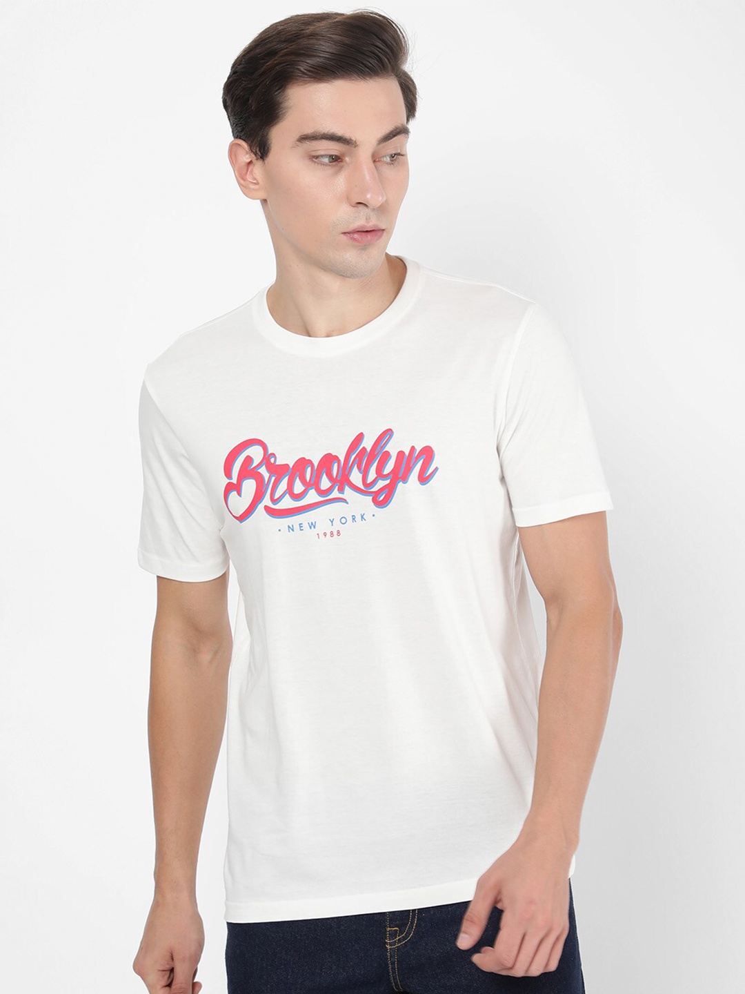 

R&B Men White Typography Printed Applique T-shirt