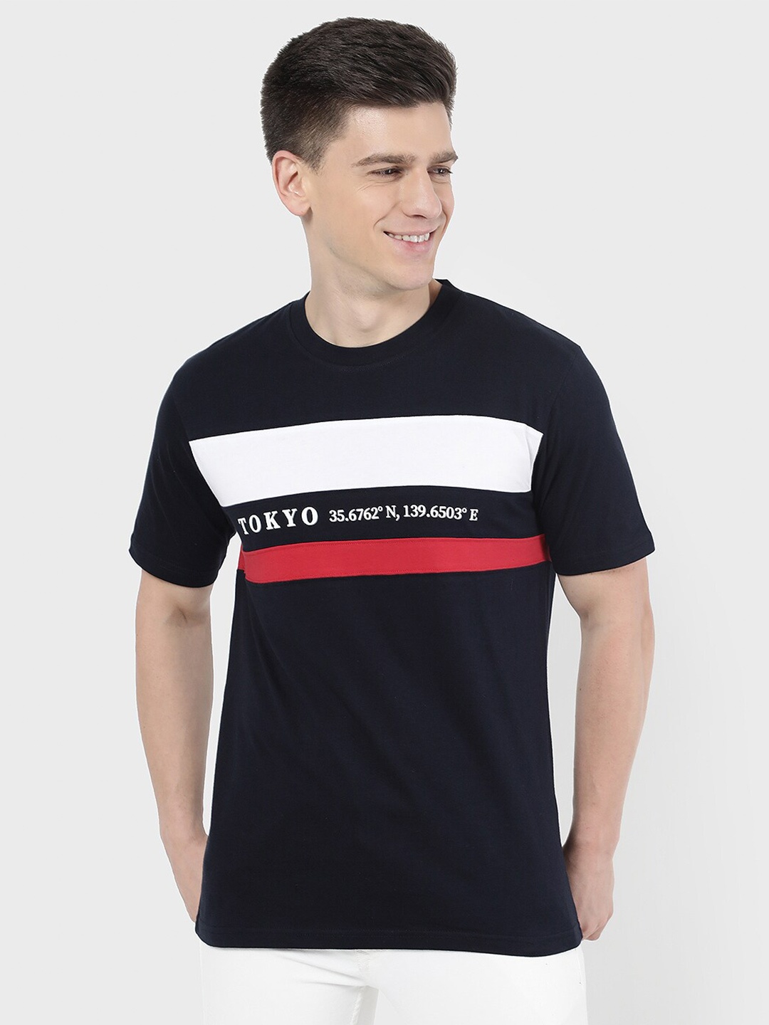 

R&B Men Blue Colourblocked T-shirt
