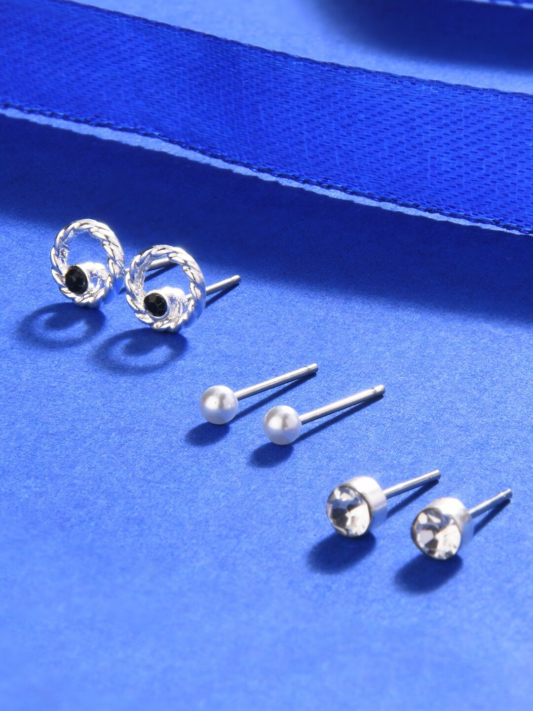 

Accessorize London Set of 3 Silver-Toned Circular Studs