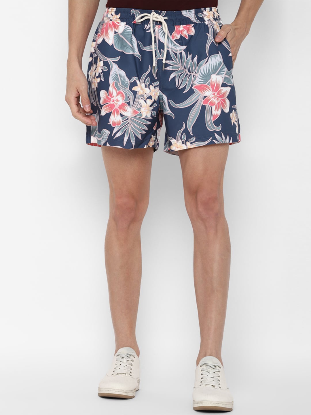 

AMERICAN EAGLE OUTFITTERS Men Blue & Pink Printed Swim Trunks