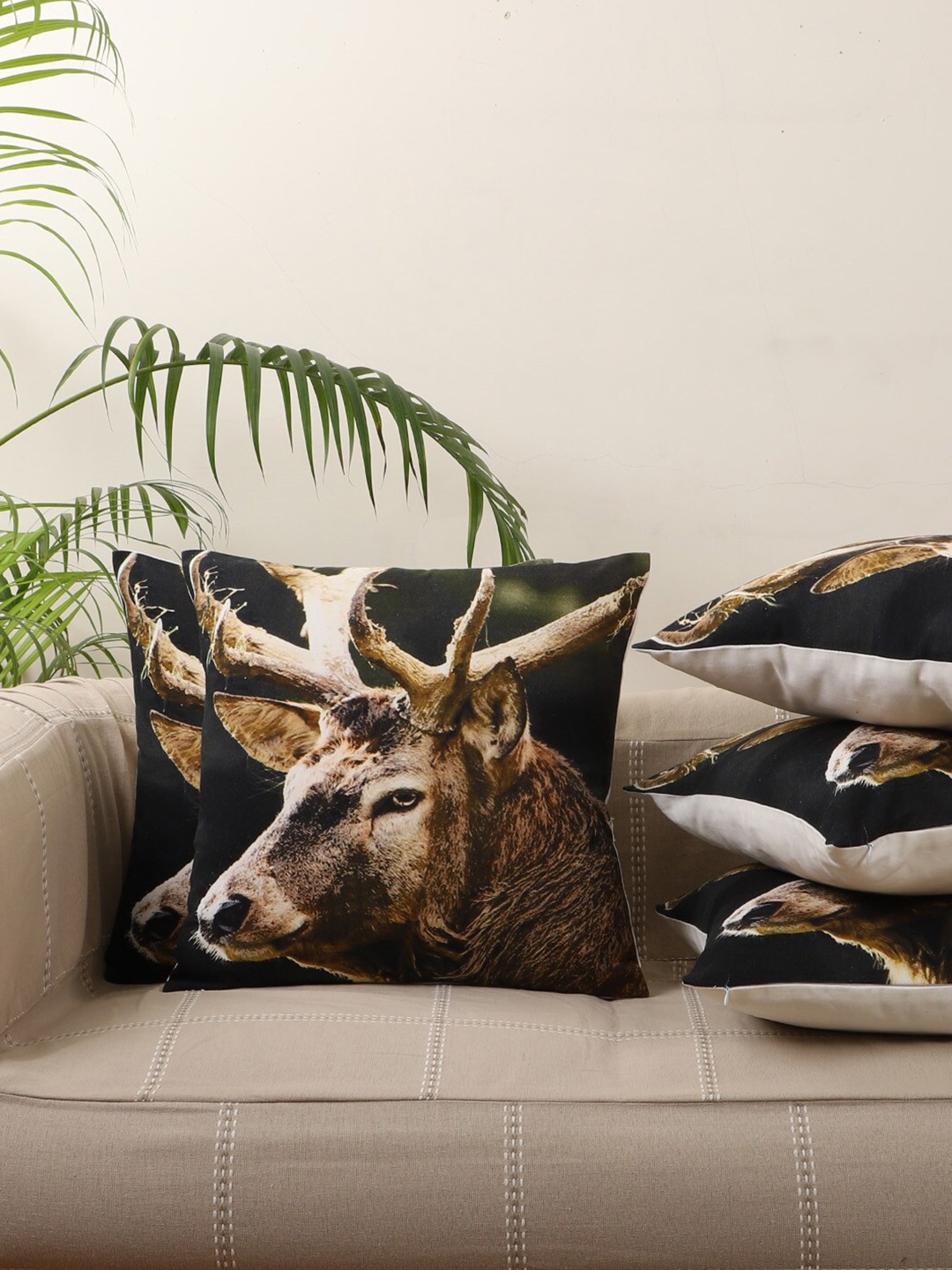 

Jamio Firati Brown & Grey Set of 2 Ethnic Motifs Square Cushion Covers