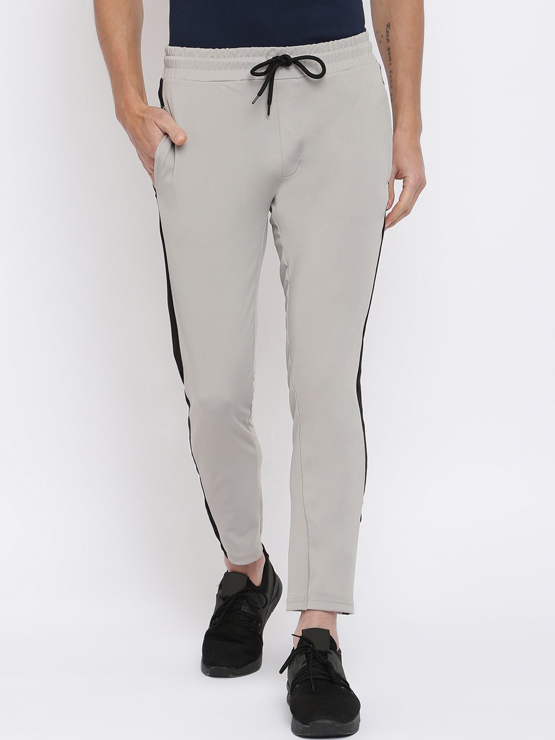 

R&B Men Grey Solid Track Pants