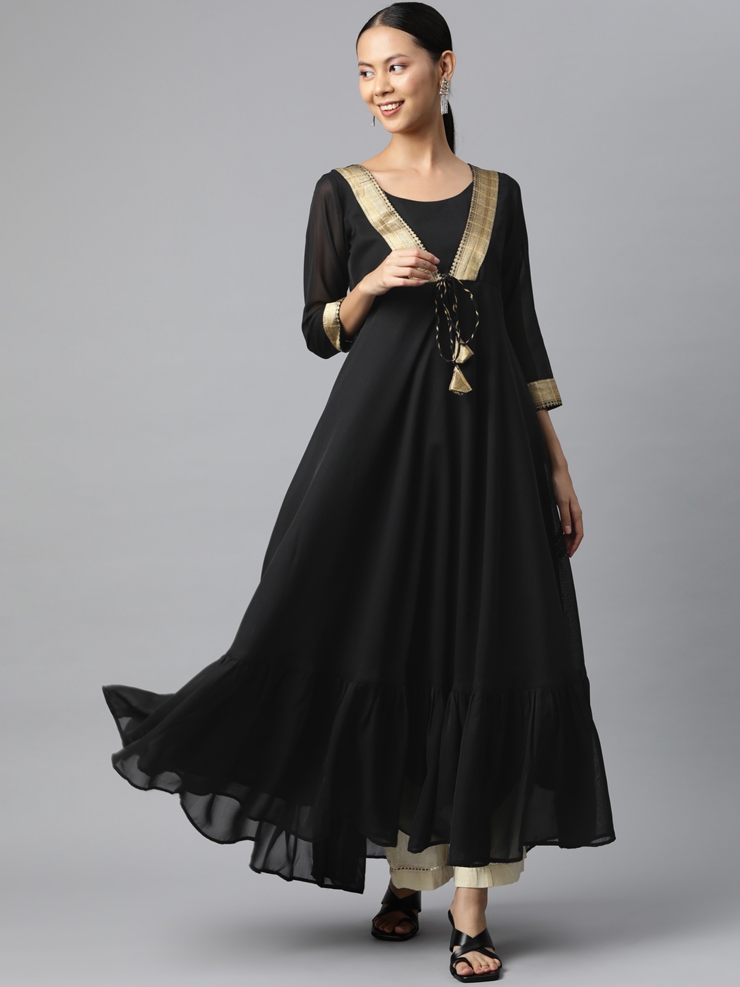 

MBE Women Black Solid Zari Detail Anarkali Kurta