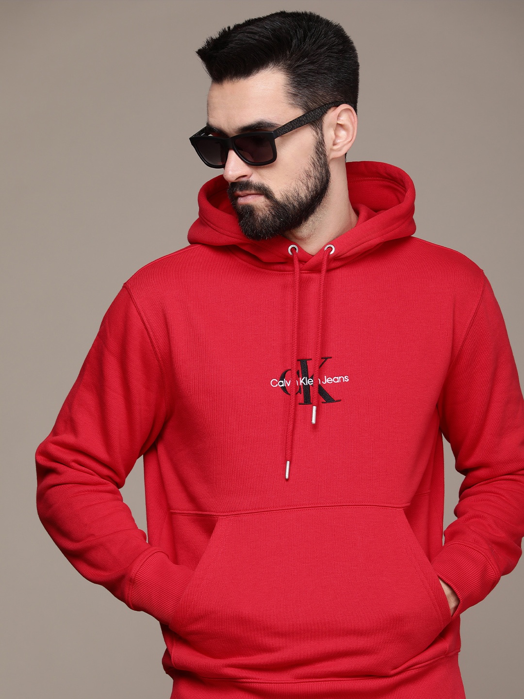 

Calvin Klein Jeans Men Red Hooded Sweatshirt