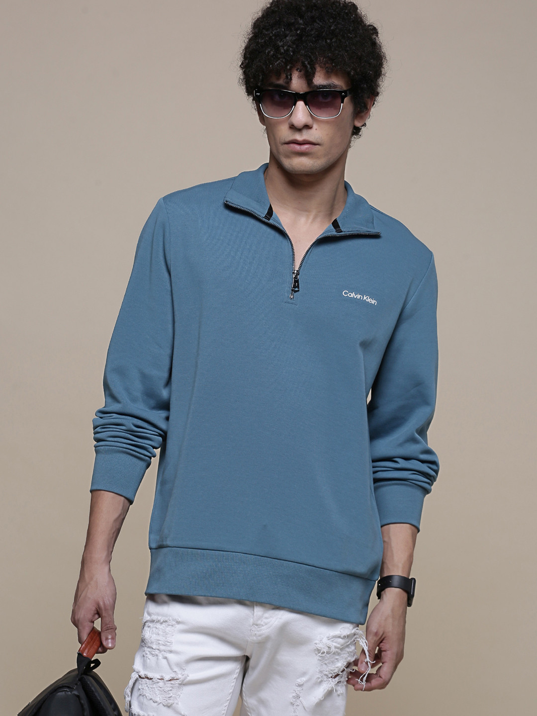 

Calvin Klein Jeans Men Teal Sweatshirt