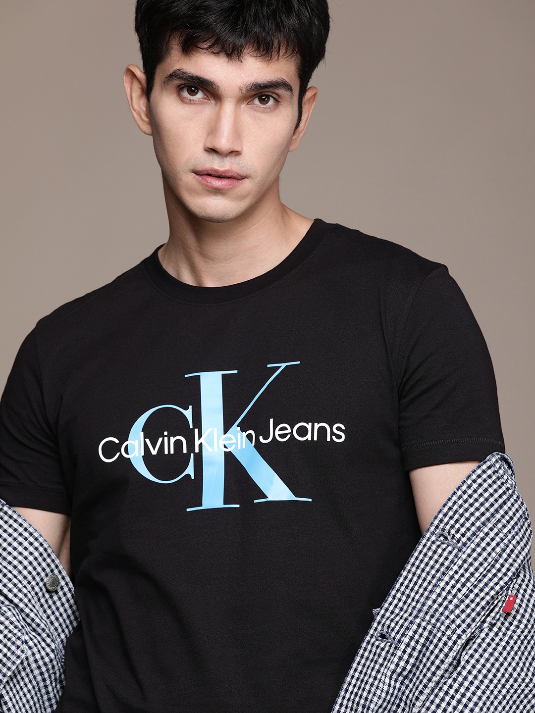 

Calvin Klein Jeans Men Black Brand Logo Printed Pure Cotton T-shirt