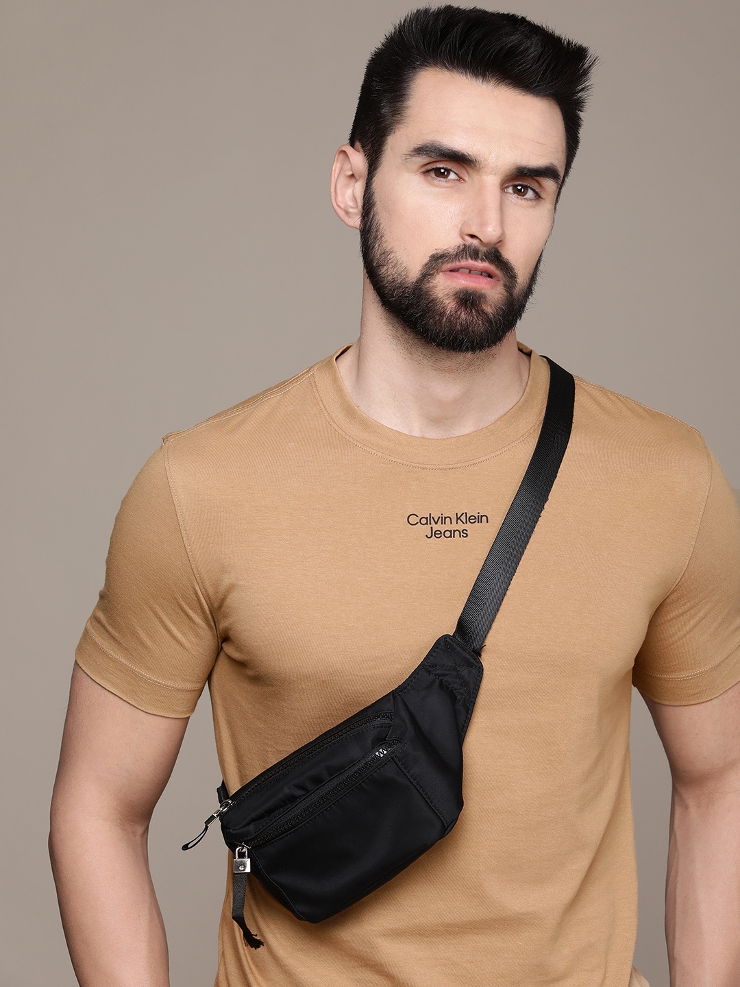

Calvin Klein Jeans Men Camel Brown Pure Cotton T-shirt with Printed Detail