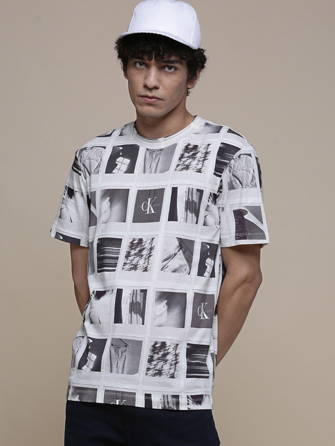 

Calvin Klein Jeans Men White Printed T-shirt