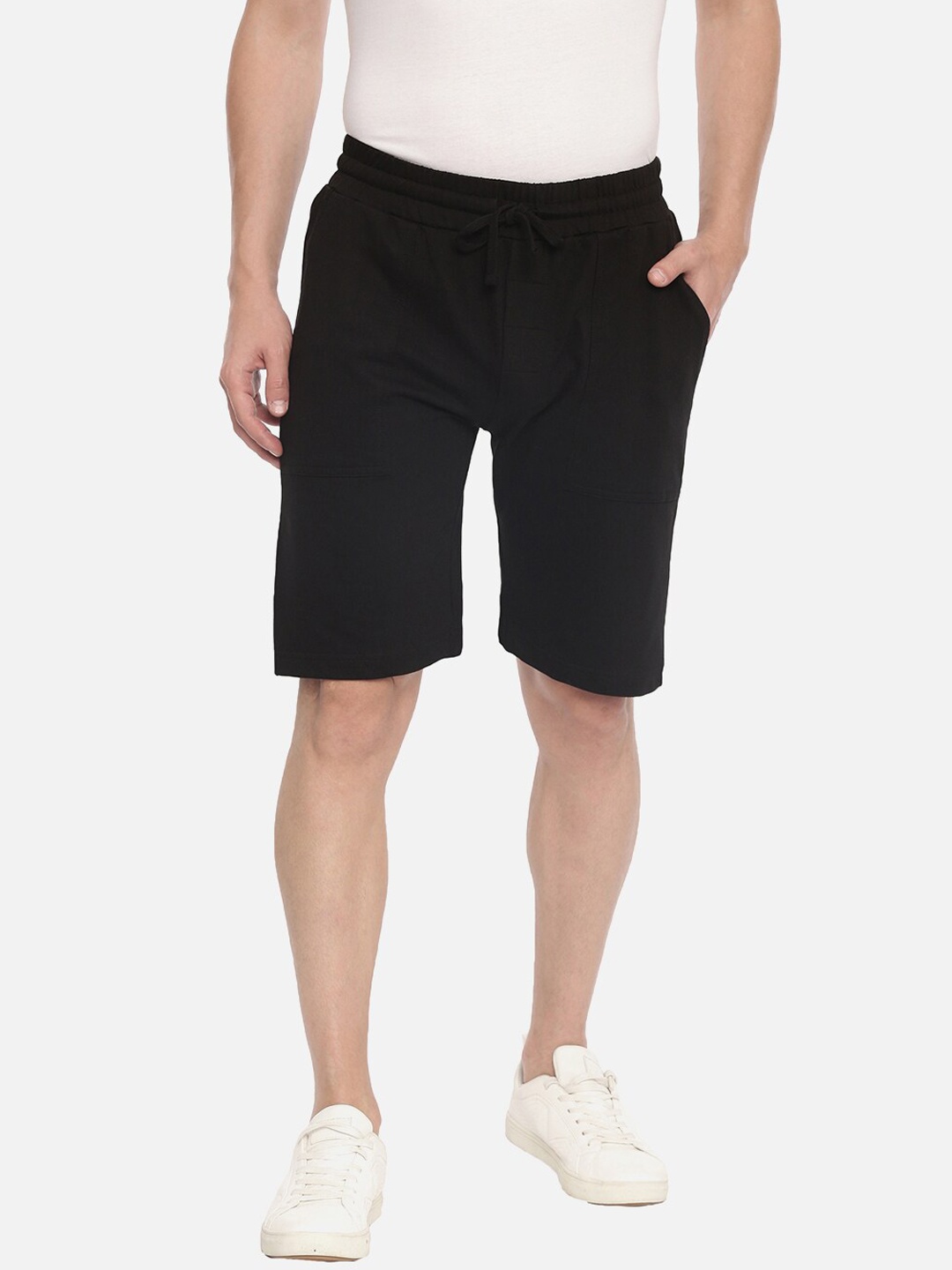 

R&B Men Black Shorts