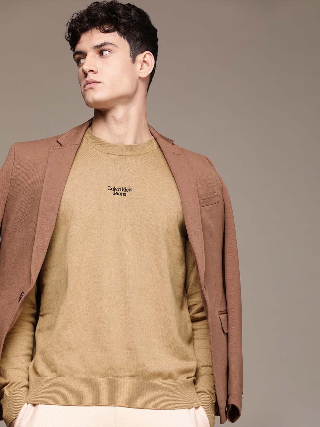 

Calvin Klein Jeans Men Camel Brown Brand Logo Embroidered Pullover Sweater