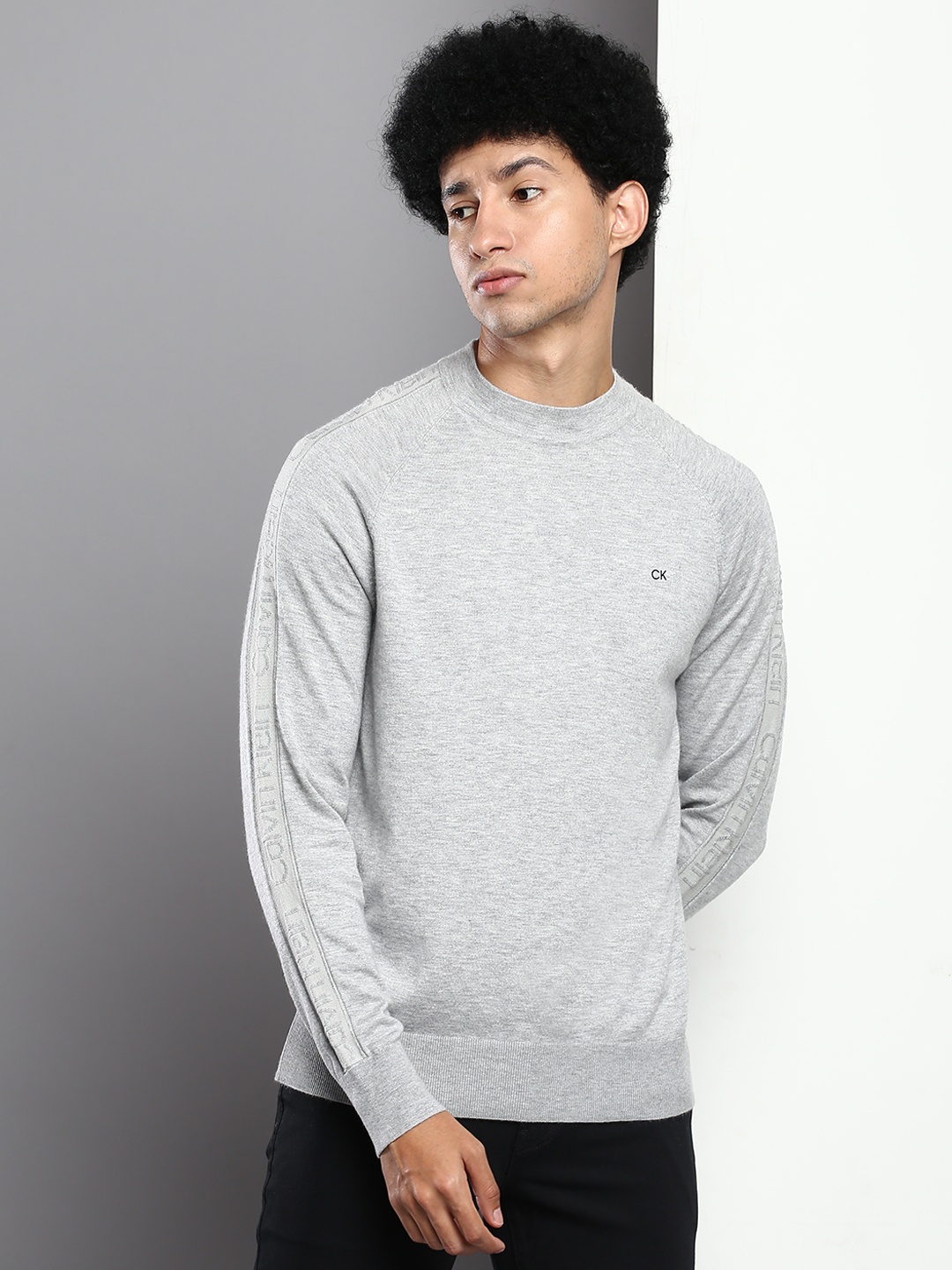 

Calvin Klein Jeans Men Grey Solid Pullover