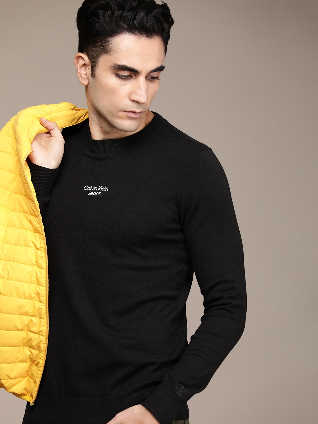 

Calvin Klein Jeans Men Black Brand Logo Printed Pullover Sweater