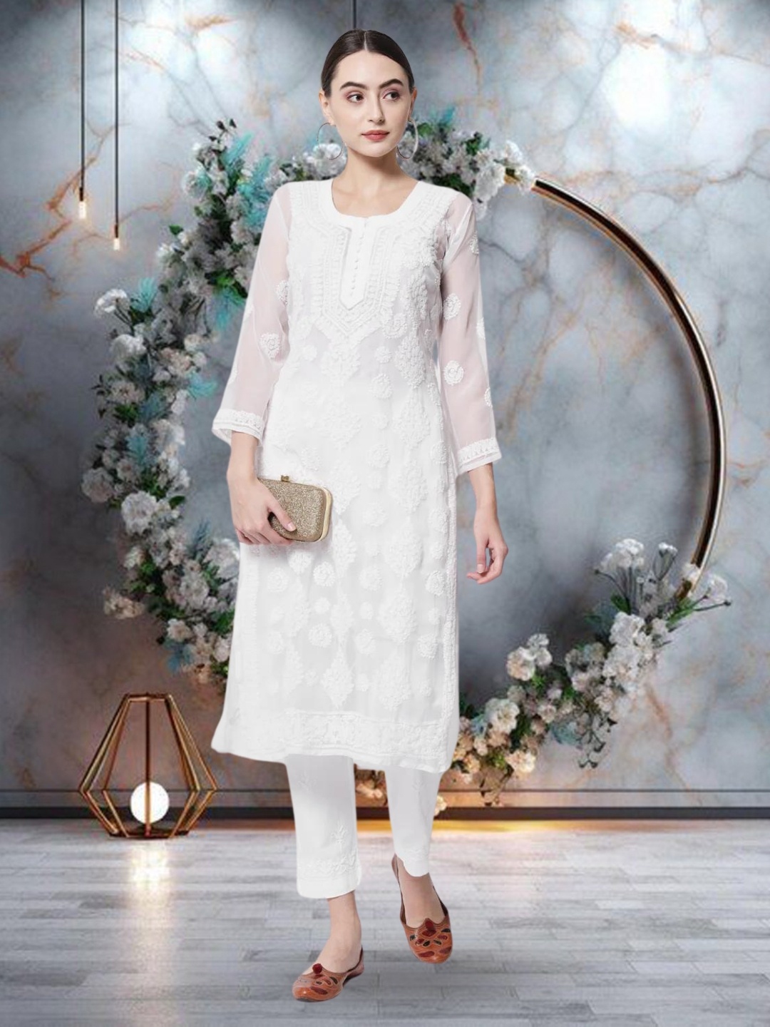

PARAMOUNT CHIKAN Women White Chikankari Round Neck Georgette Kurta