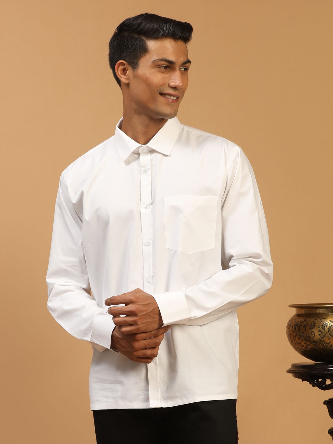 

VASTRAMAY Men White Premium Casual Shirt