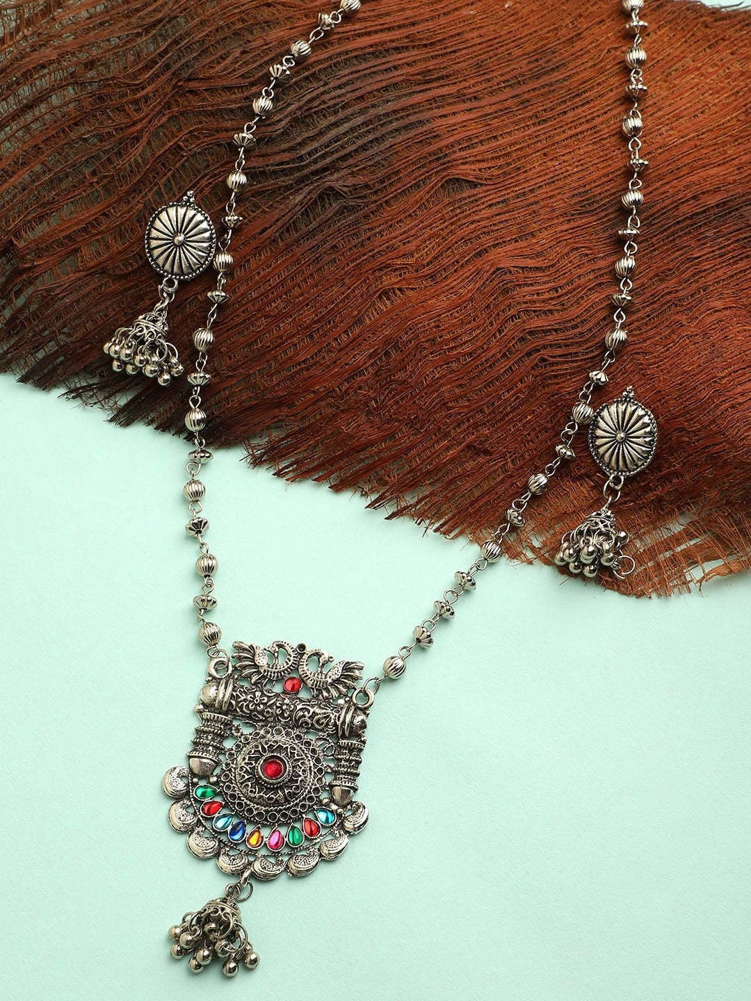 

CARDINAL Silver-Toned Choker Necklace Jewellery Set