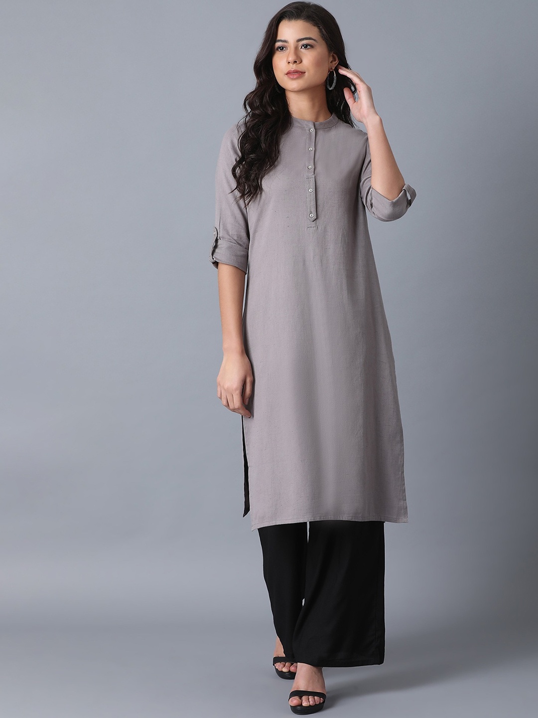 

W Women Grey Thread Work Kurta