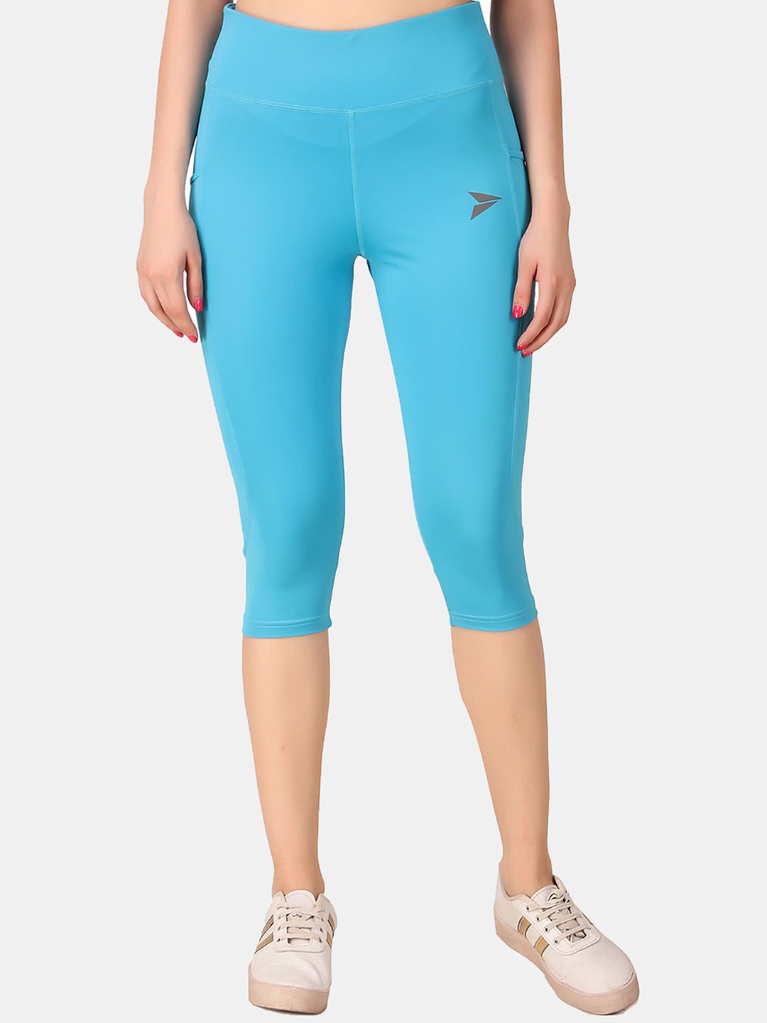 

FITINC Women Turquoise Blue Capris