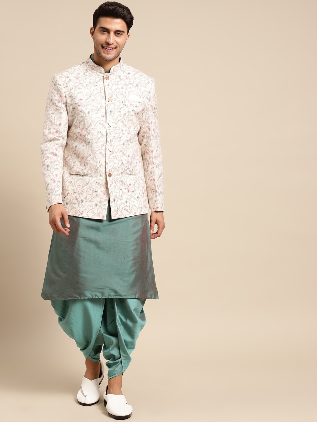 

KISAH Men Printed Jodhpuri Bandhgala Set, Off white