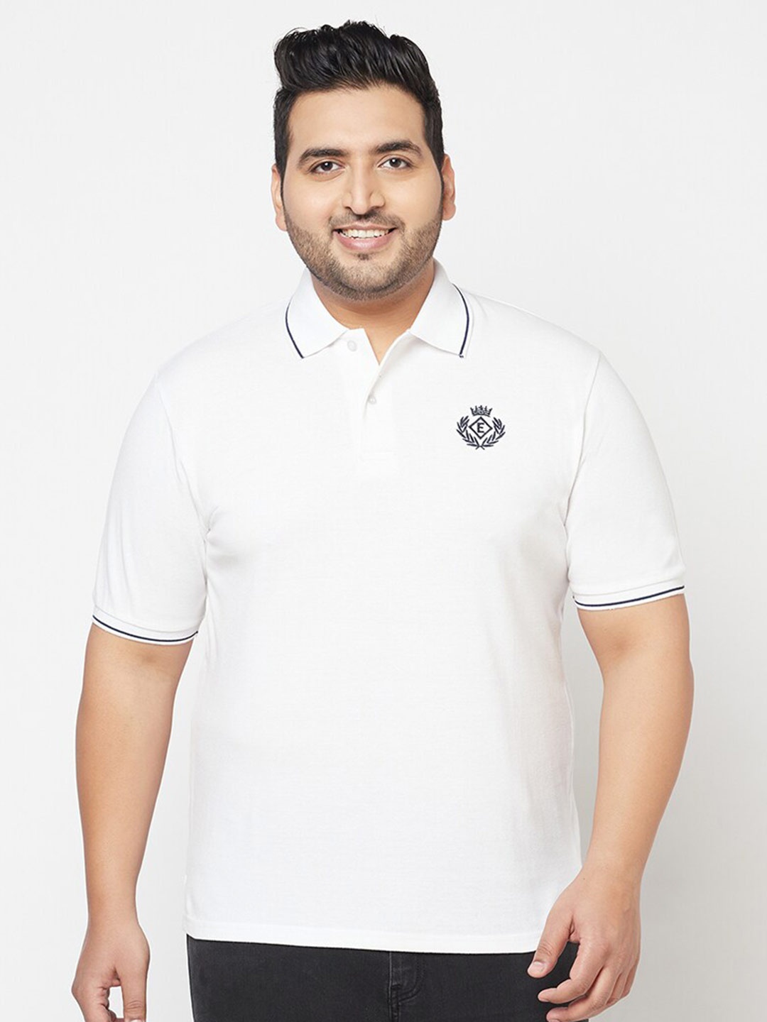 

ELEGANCE Men White & cultured Polo Collar Applique T-shirt