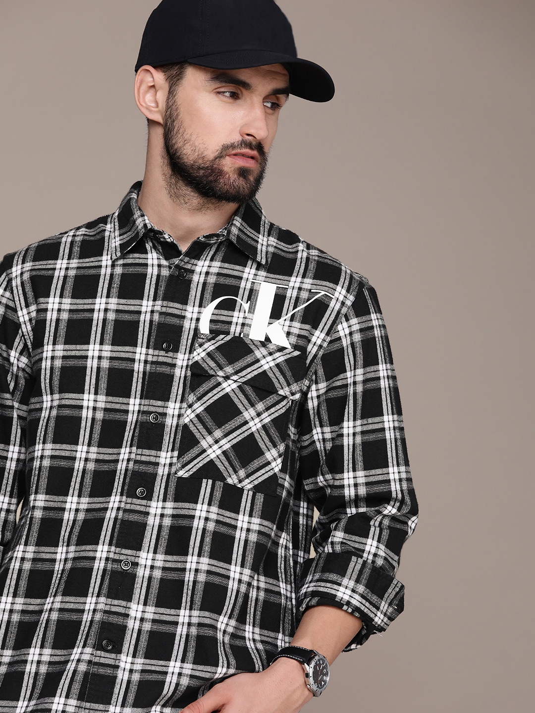 

Calvin Klein Jeans Men Black & White Boxy Tartan Checked Pure Cotton Casual Shirt
