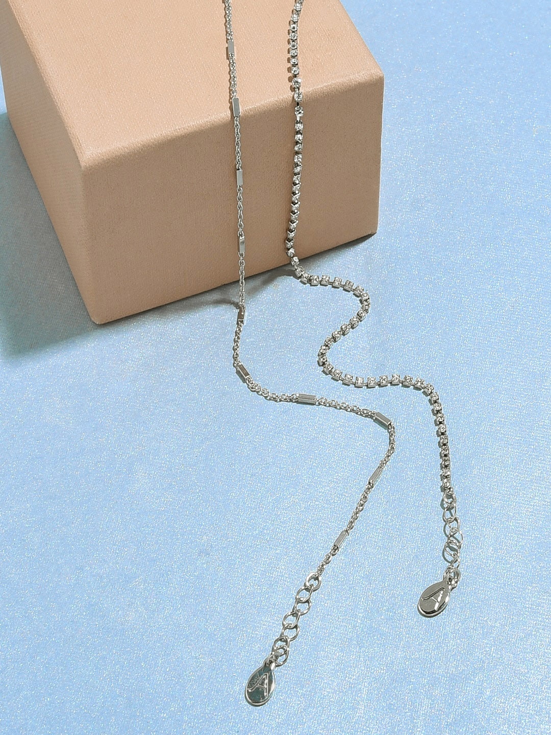 

Accessorize London Silver-Toned Diamante Crystal-Studded Anklet
