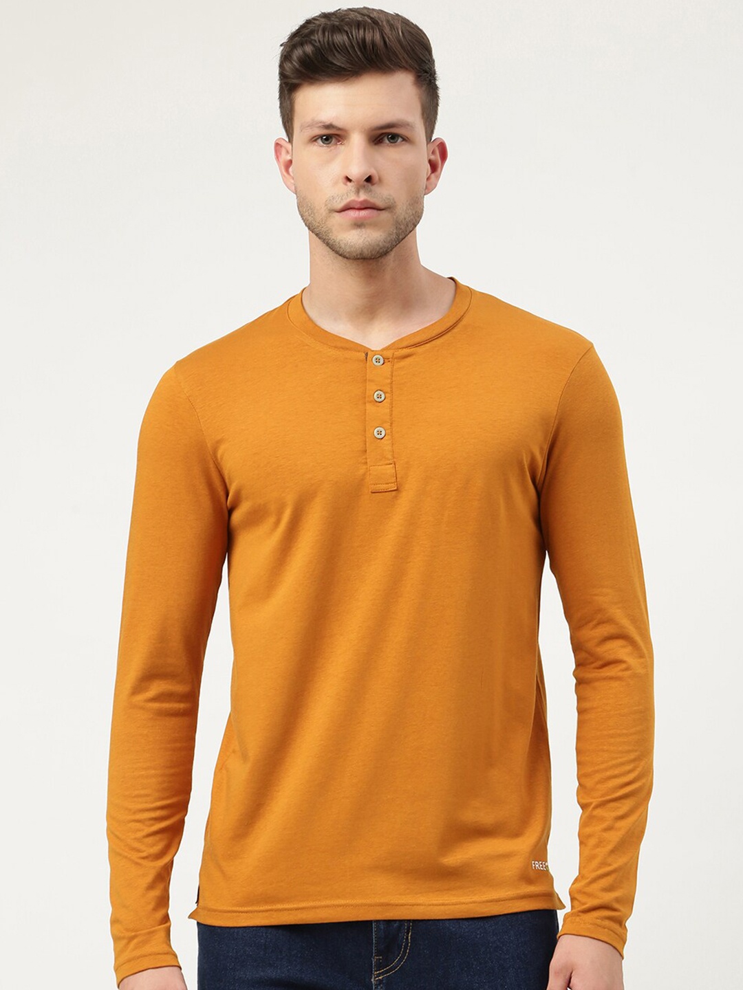 

FREECULTR Men Gold-Toned & butterscotch Henley Neck Bamboo Antimicrobial T-shirt