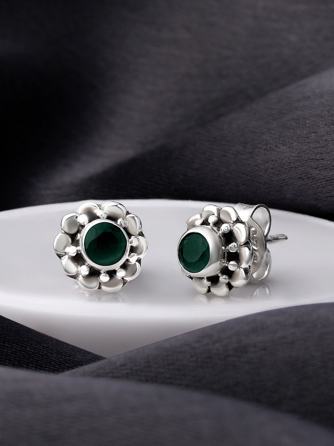 

Silvora by Peora Green Floral Studs Earrings