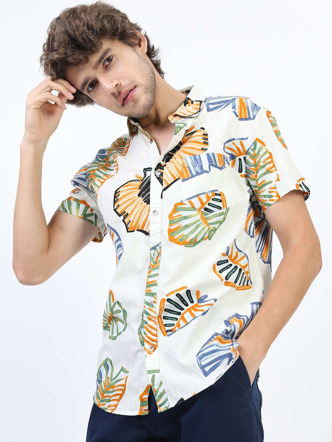 

HIGHLANDER Men Off White Slim Fit Printed Casual Shirt