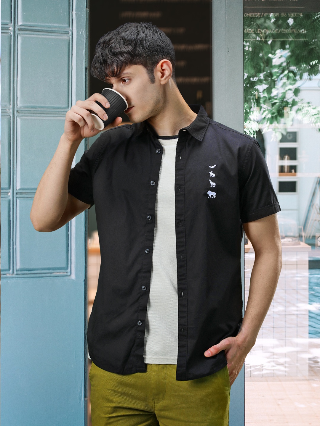 

HIGHLANDER Men Black Slim Fit Casual Shirt