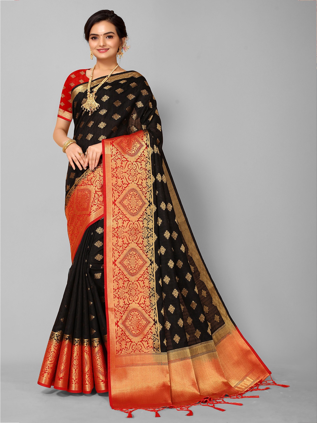 

Mitera Black & Gold-Toned Woven Design Zari Silk Blend Kanjeevaram Saree