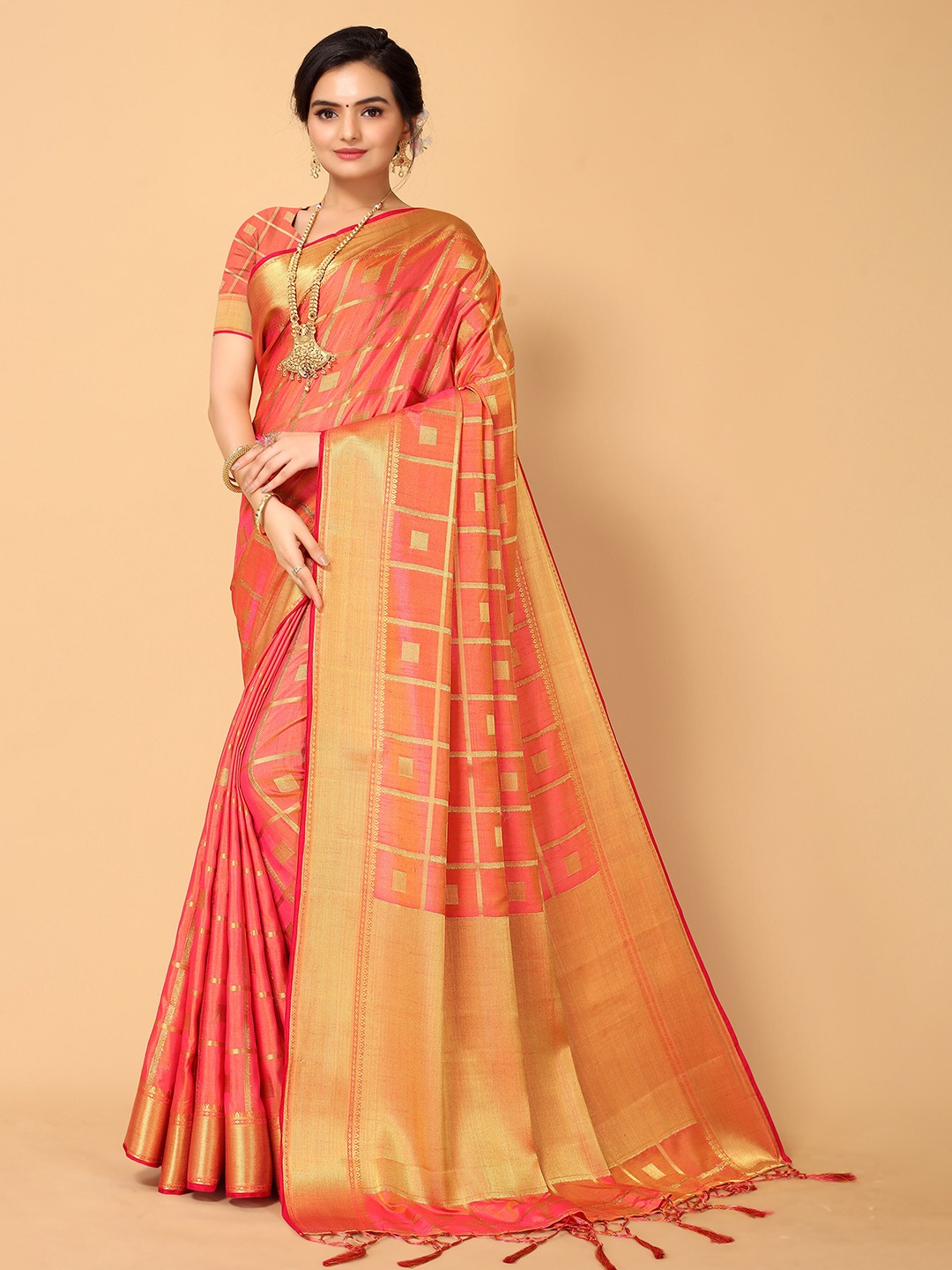

all about you Orange & Gold-Toned Woven Design Zari Silk Blend Kanjeevaram Saree