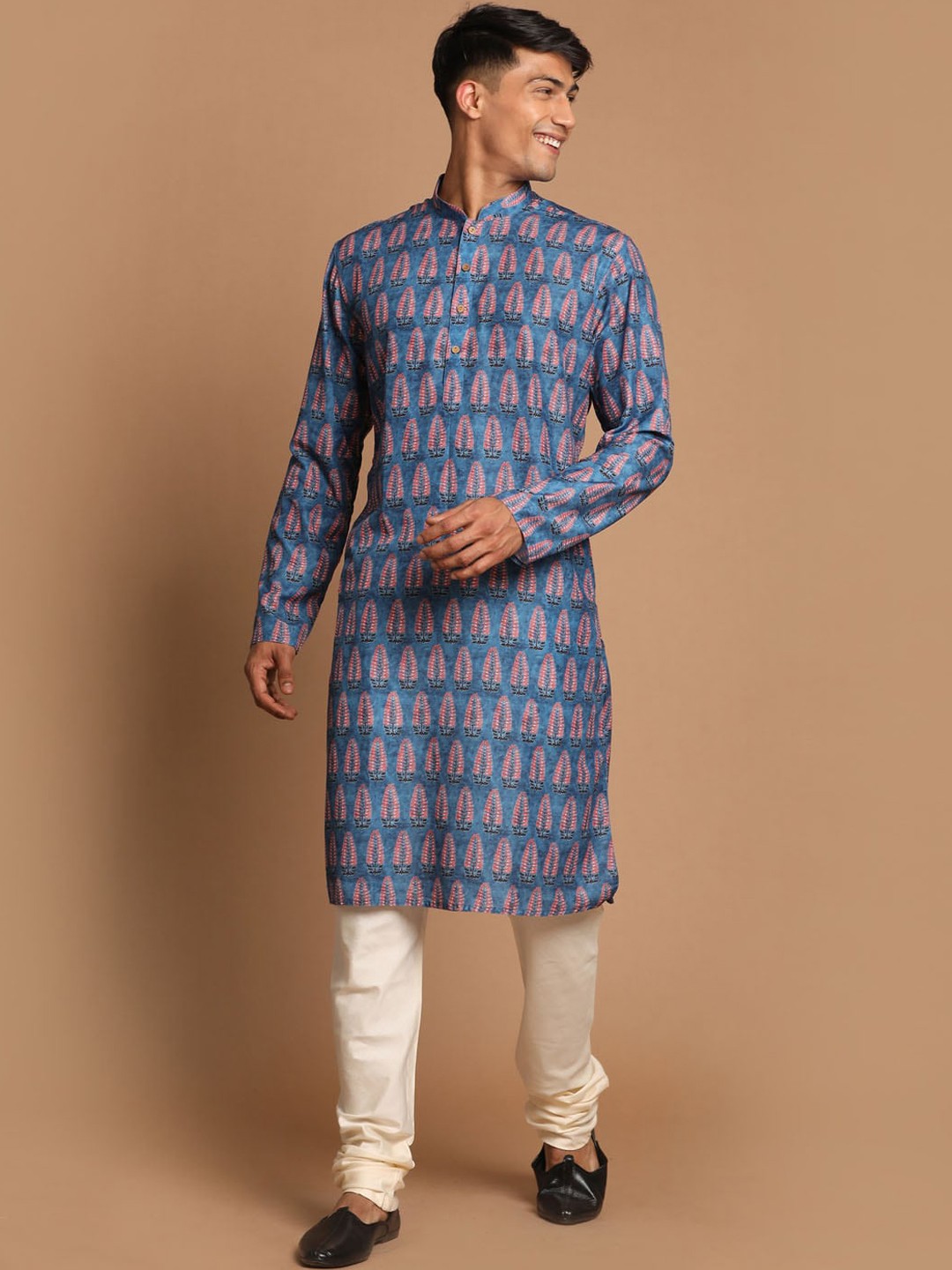

VASTRAMAY Men Blue Ethnic Motifs Dyed Angrakha Kurta with Churidar