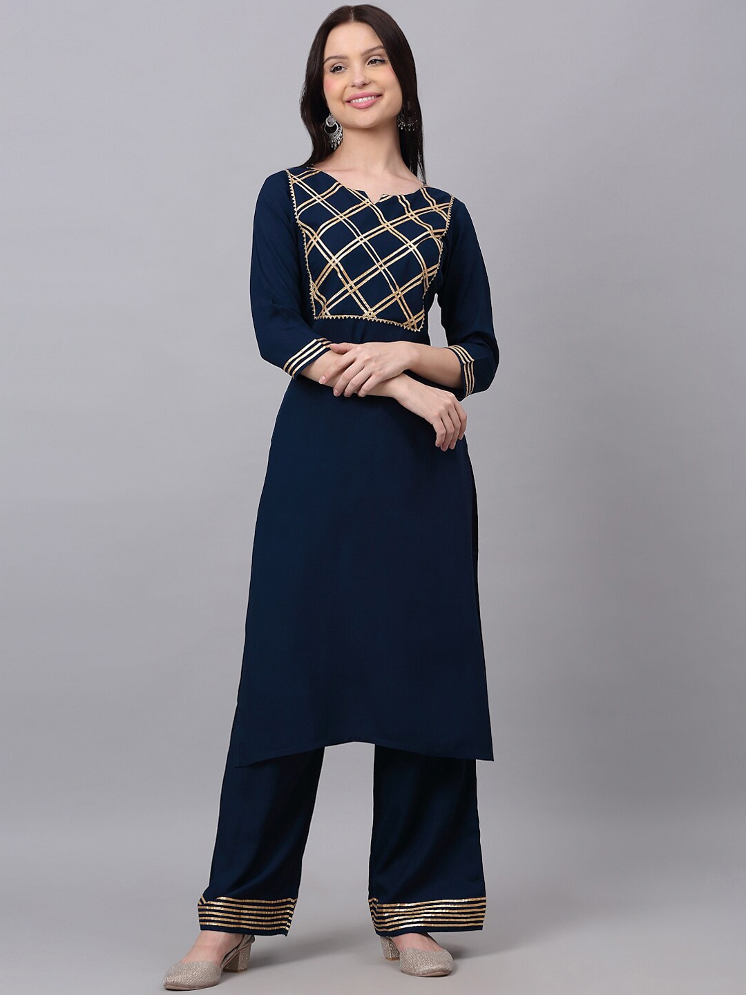

DORIYA Women Blue Embroidered Empire Gotta Patti Kurti with Palazzos