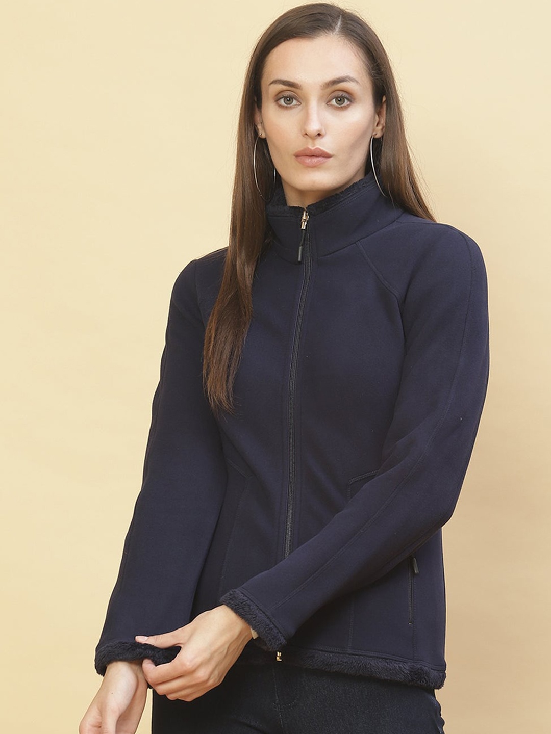 

Lakshita Women Blue Fleece Sporty Jacket
