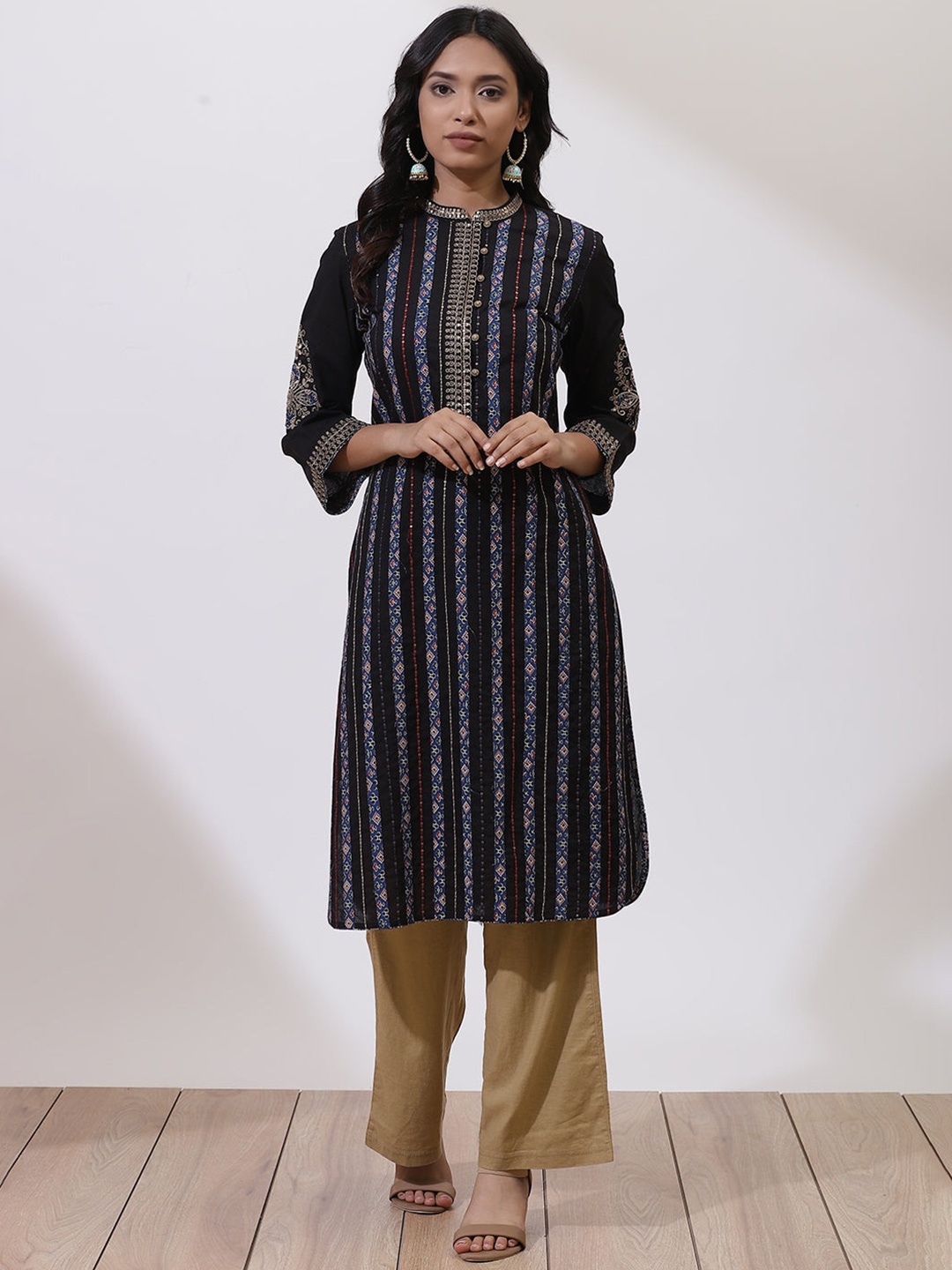 

Lakshita Women Black Striped Flared Sleeves Thread Work Kurta