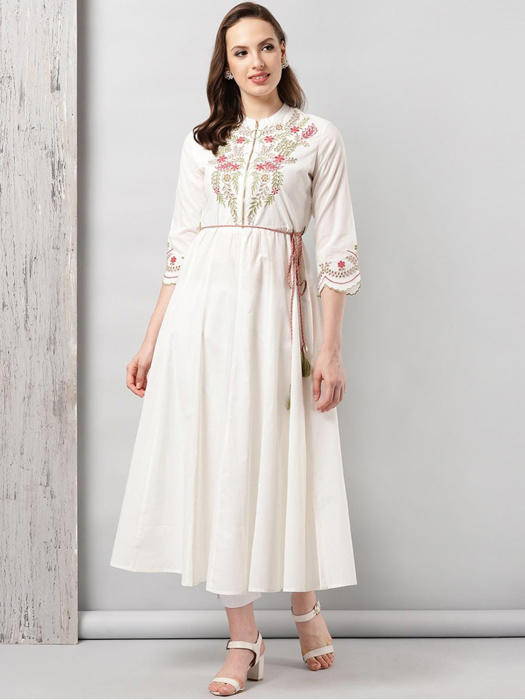 

Lakshita Women White Floral Thread Work Anarkali Kurta