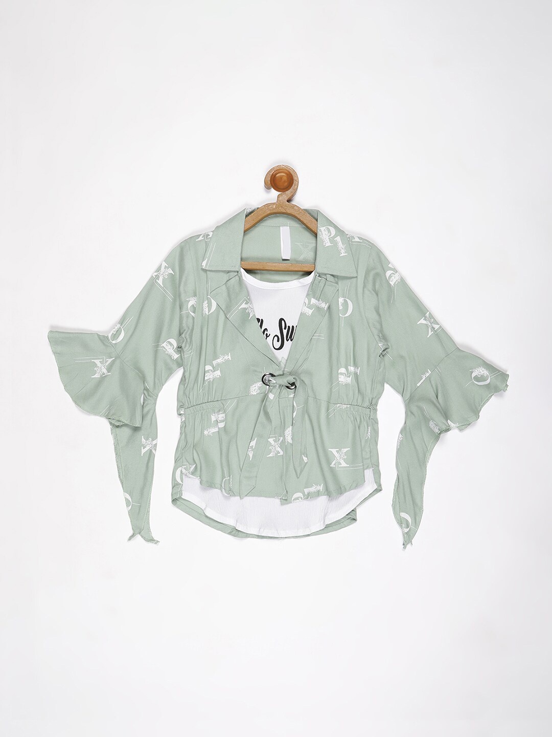 

V2 Value & Variety Green Floral Print Top