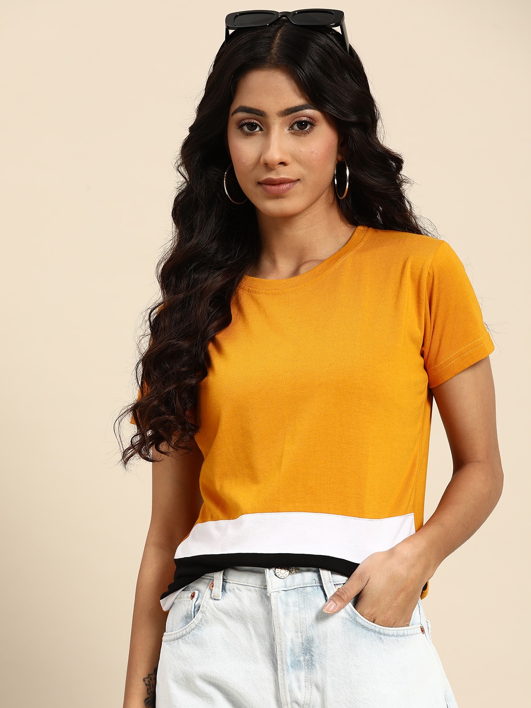

HILL STREET Women Mustard Yellow & White Colourblocked T-shirt