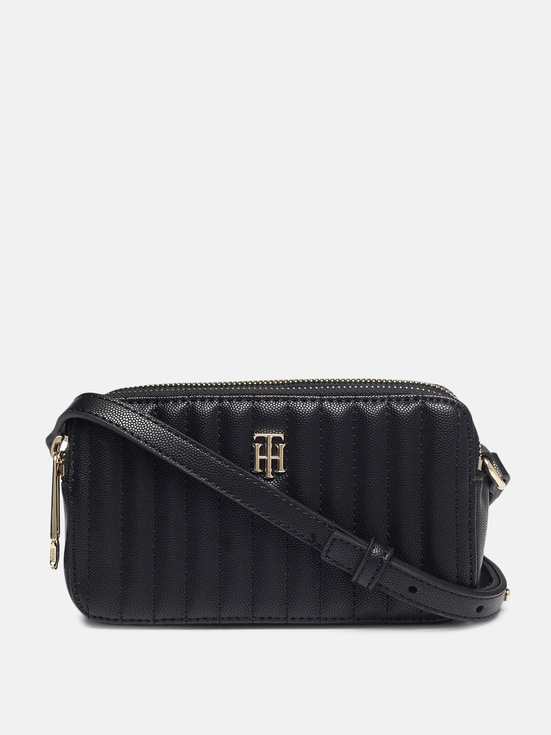 

Tommy Hilfiger Black Textured Sling Bag