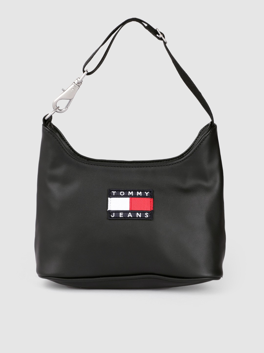 

Tommy Hilfiger Black Solid Heritage Structured Hobo Bag