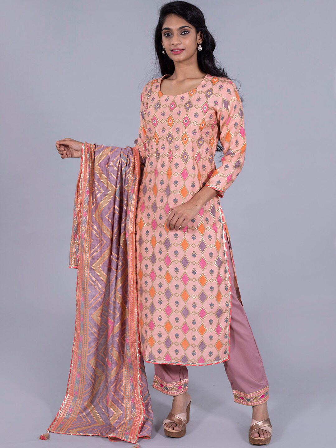 

taruni Women Peach-Coloured Embroidered Kurti with Trousers