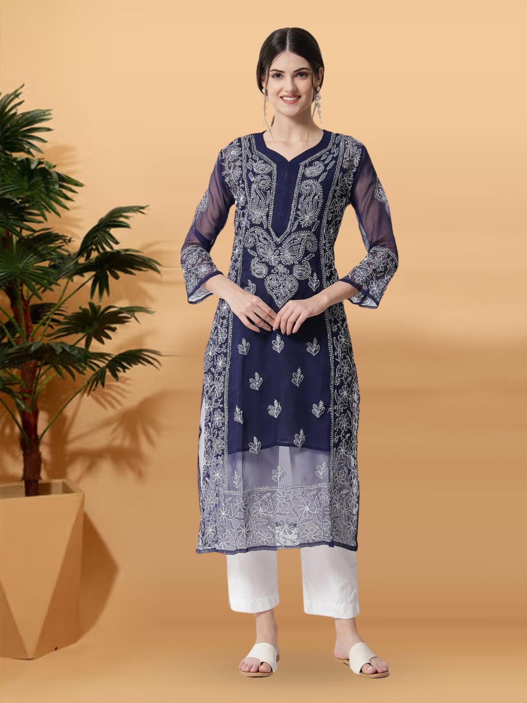 

PARAMOUNT CHIKAN Women Navy Chikankari Round Neck Georgette kurta, Navy blue