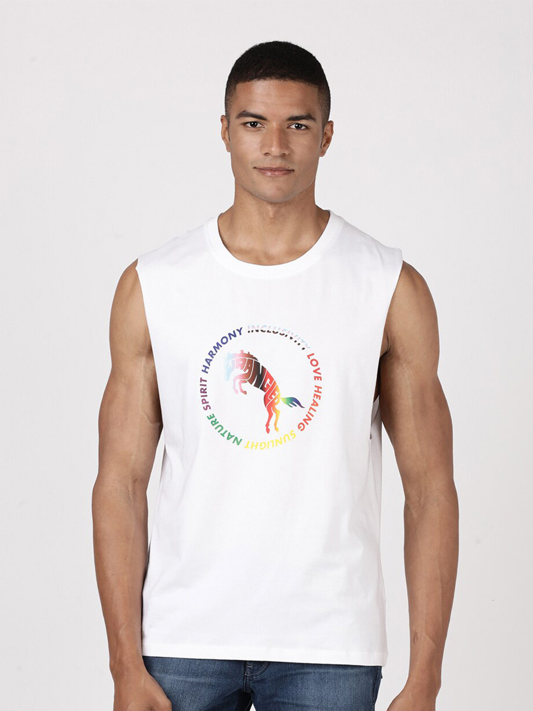 

Wrangler Unisex White Typography Printed Applique T-shirt