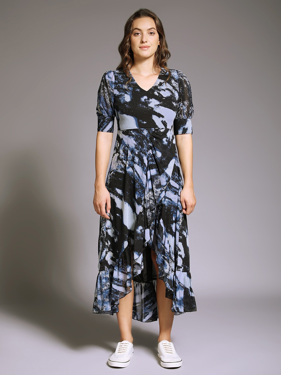 

PEACH & PANDA Navy Blue Floral Georgette Midi Dress
