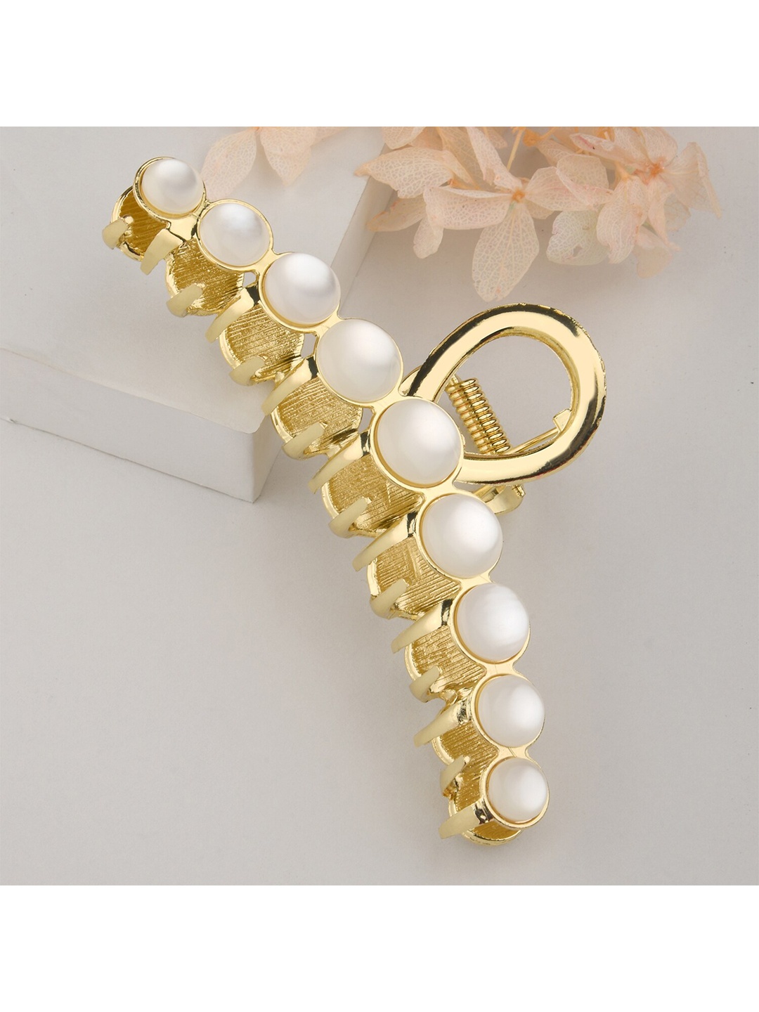 

Lilly & sparkle Women Gold-Toned & Cream-Coloured Claw Clip